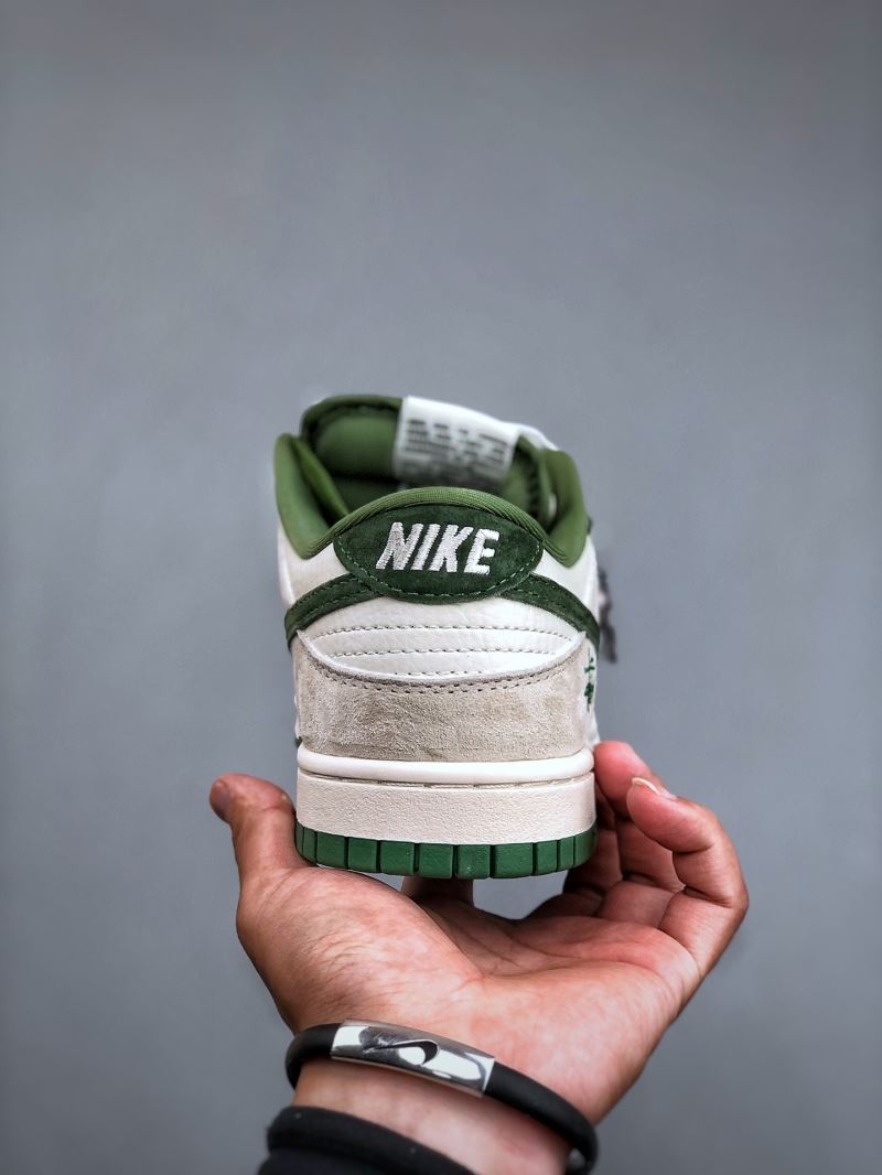 Nike Dunk Shoes